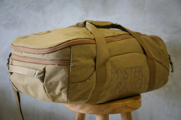 Mystery Ranch Mission Duffel 90 in Coyote