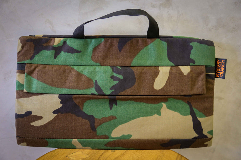 Mystery Ranch Envelope Large Woodland Camo