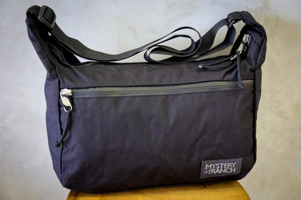 Mystery Ranch Load Cell Shoulder Bag in Black