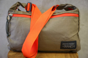 Mystery Ranch Load Cell Shoulder Bag in Oregano