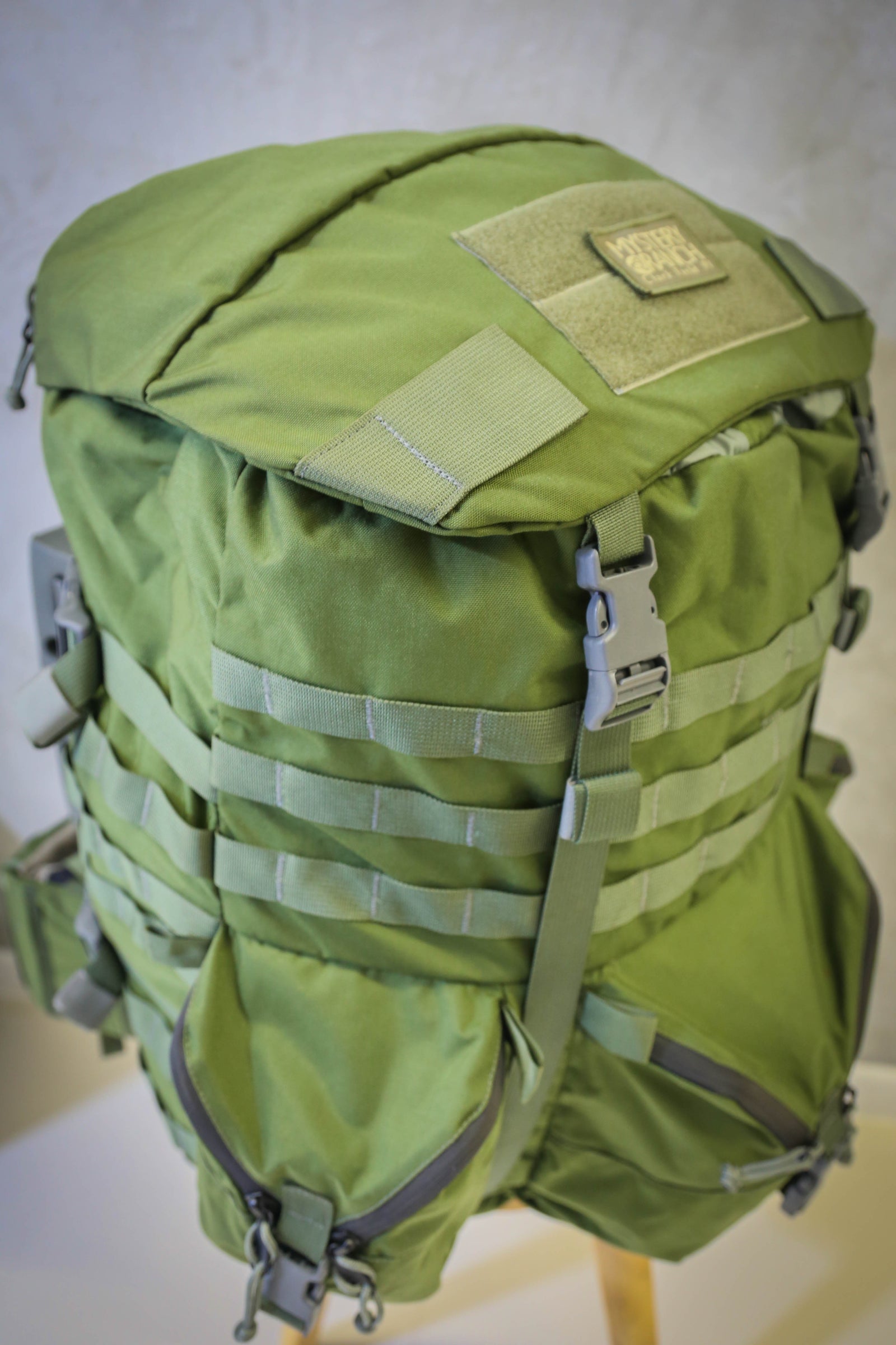 Mystery Ranch Mountain Ruck in Olive Drab Green (Yoke size M