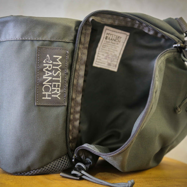 個人装備 Mystery Ranch Wet Rib mystery-ranch-wet-rib.jpg